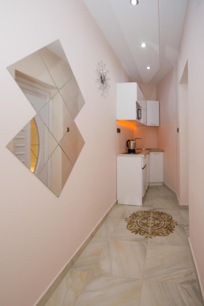 Lupino Apartments Belgrado Esterno foto